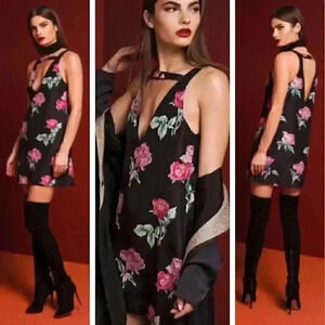 NEW Stone Cold Fox Lotus Floral Print Silk Keyhole Mini Dress Y2K Club Party